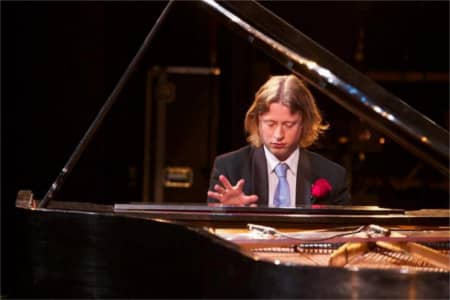 Pianist Alexander