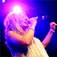 Foto 13 van Flat Out