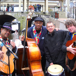 Foto 2 van Grupo Tamicos