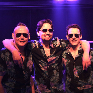 Foto 2 van LEGENDARY