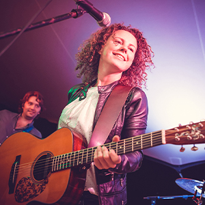 Foto 3 van LEGENDARY