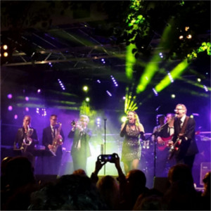 Foto 4 van True To Sue