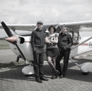 Foto 2 van Walking West